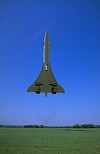 Concorde in low flight